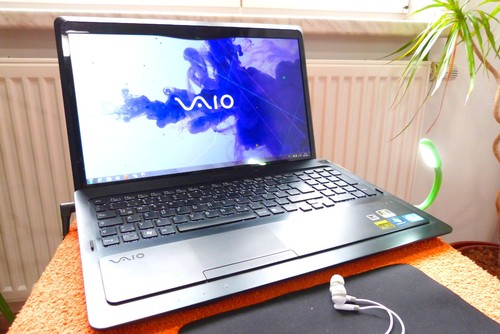 Sony vaio f23 - sony,