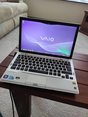 Argento sony vaio vpcz1 - argento,